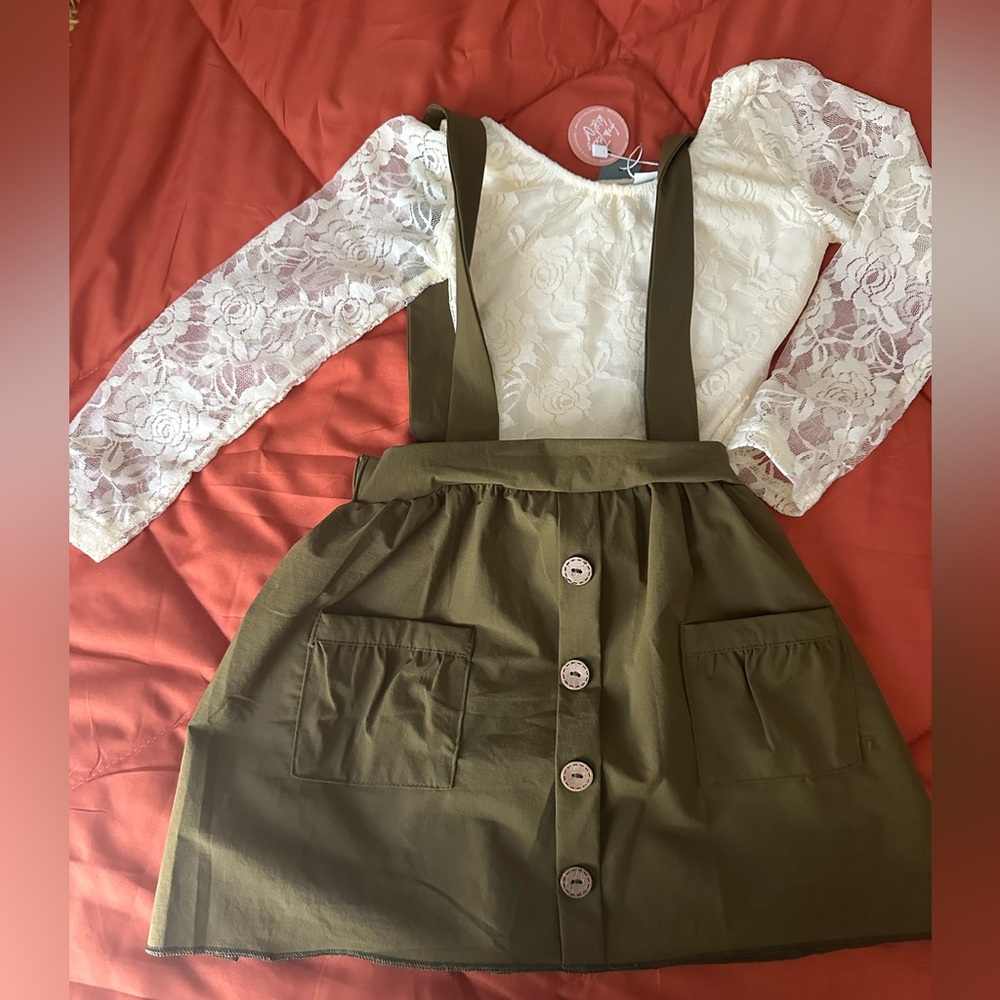 4T Baileys Blossoms skirt-NWT (leotard not included)